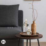 چیدمان ست دکوری چوبی آرامش روی میز با شمع پیرکس حبابی